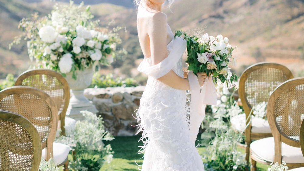 STYLE ME PRETTY | How to Get That Romantic, Organic Wedding Look While Keeping It Totally Timeless