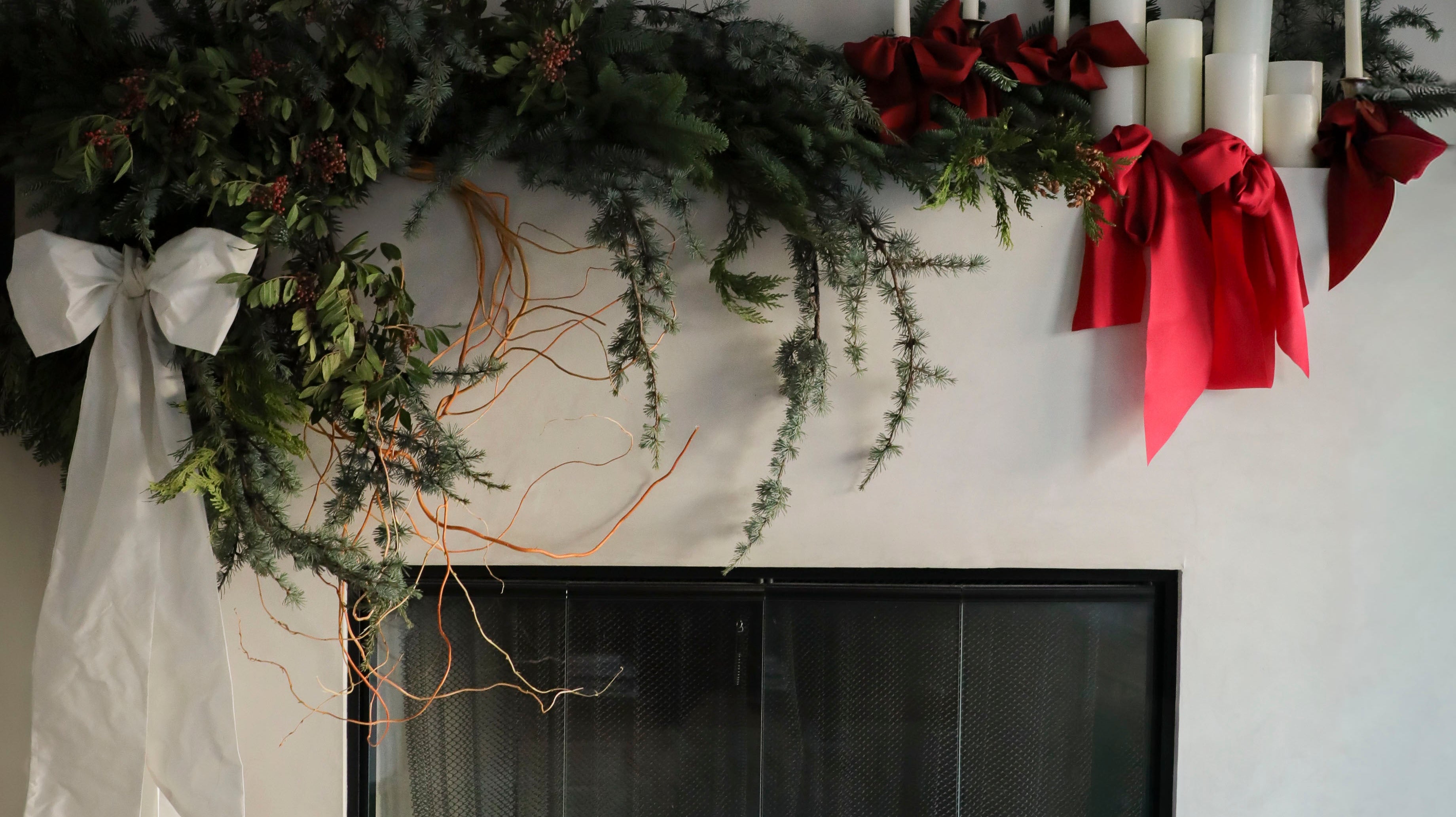 A Handmade Taffeta Silk Bow for Your Holiday Mantel