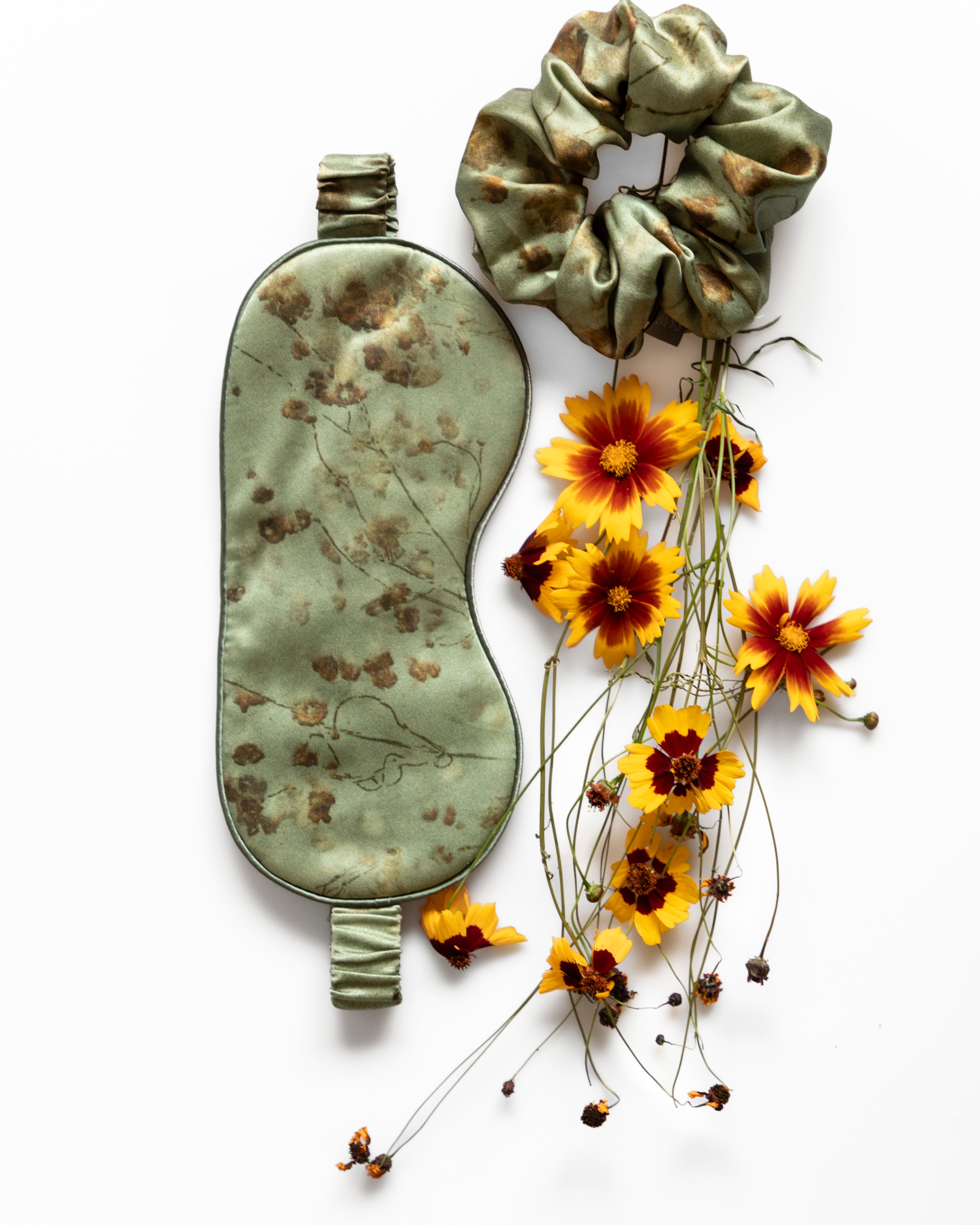 organic silk eye mask. best silk eye mask. premium silk sleep mask