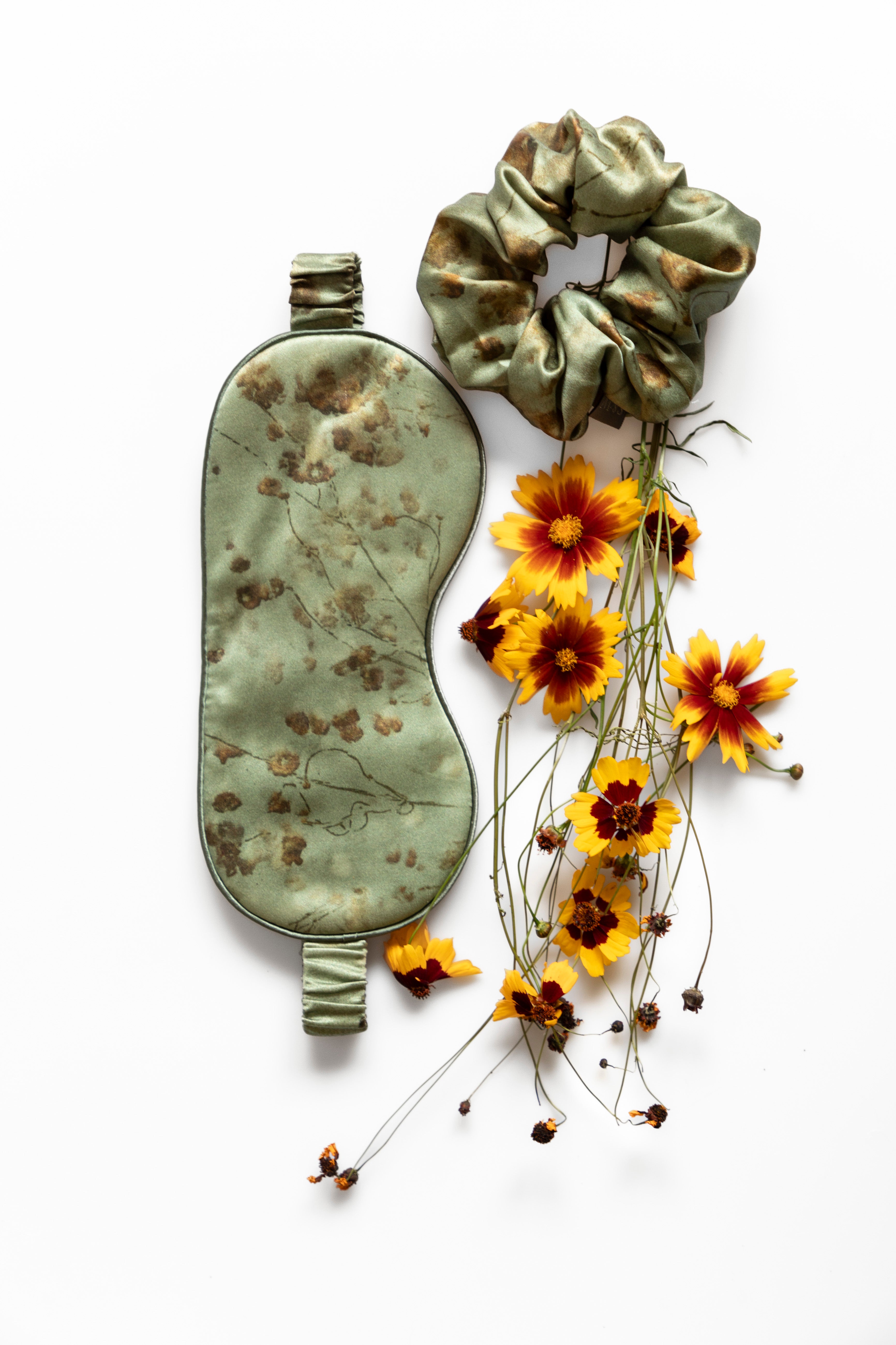 organic silk eye mask. best silk eye mask. premium silk sleep mask