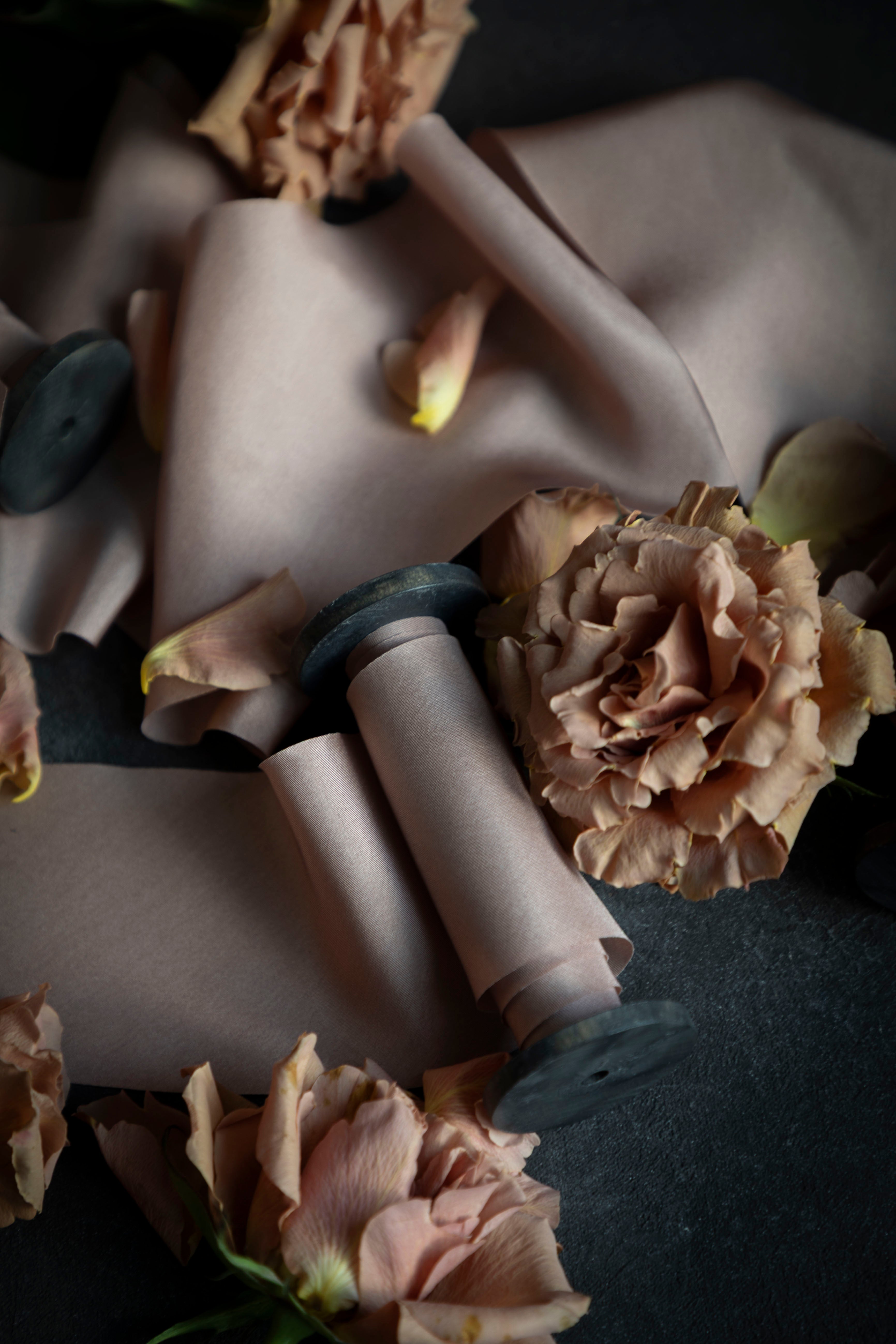 the best silk ribbon for luxury brides