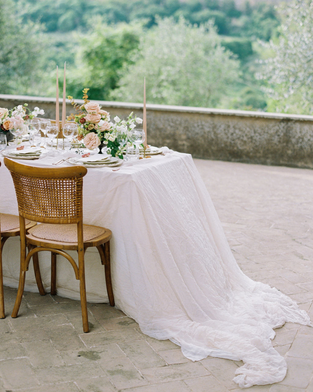 wedding event decor, silk and willow custom wedding head table design