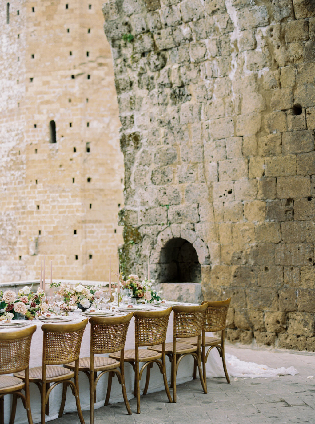 wedding event decor, silk and willow custom wedding head table design