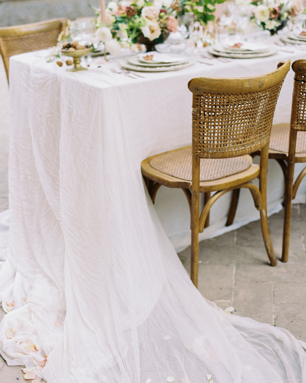 wedding event decor, silk and willow custom wedding head table design