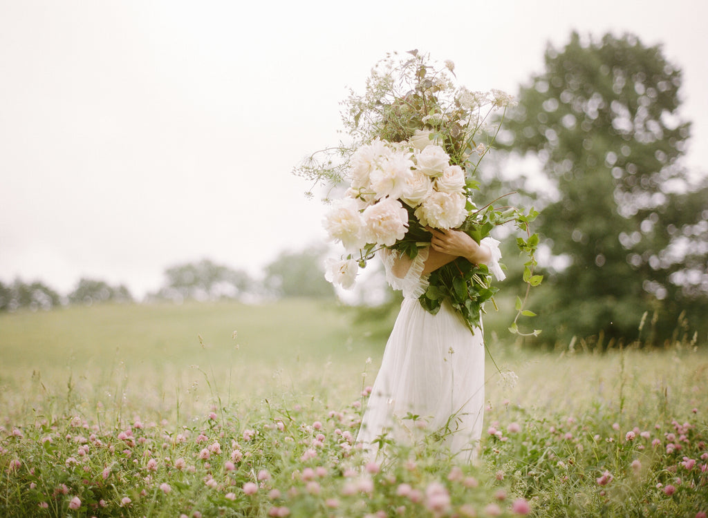 WEDDING SPARROW / SPRING MEADOW WEDDING INSPIRATION