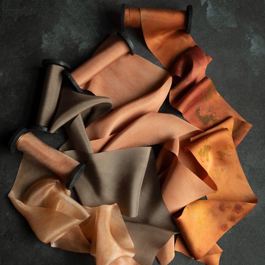 Fall color palette for weddings. Pantone fall palette