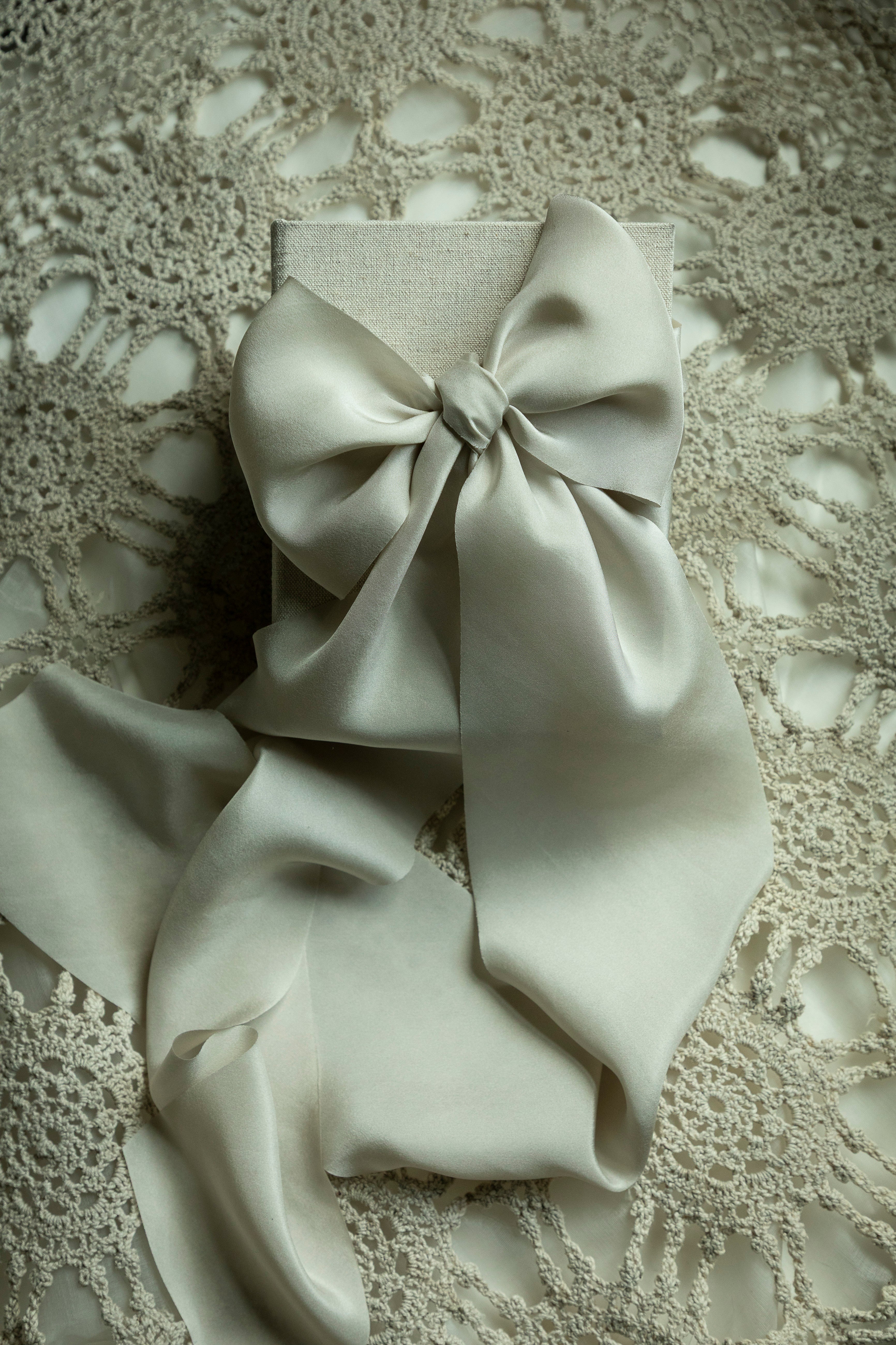 custom gift wrapping  with big silk ribbon bow