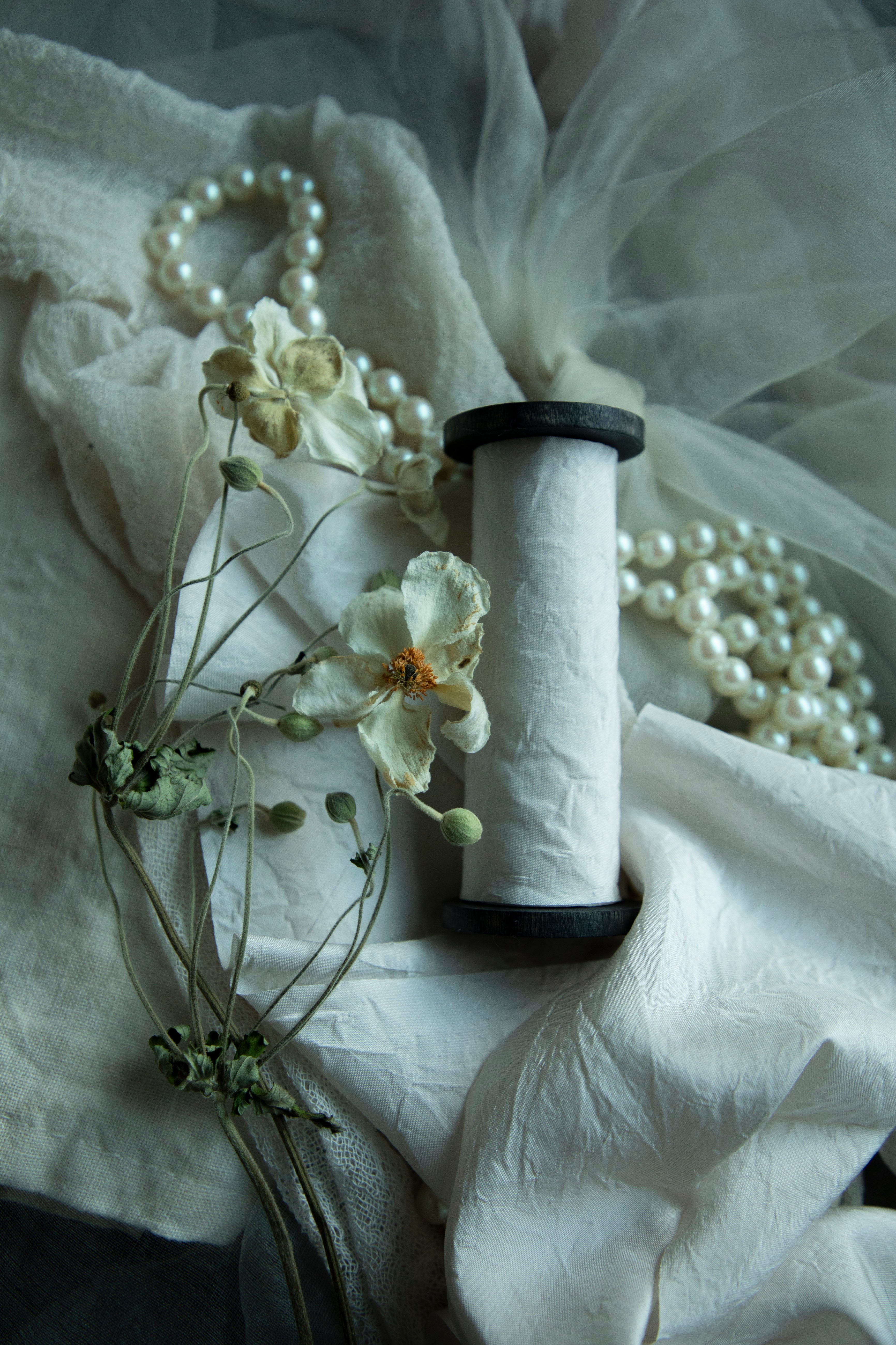 Athene New York Shiho【White Silk Ribbon】 Antique White Hand Dyed Bridal Silk Ribbon – Silk & Willow