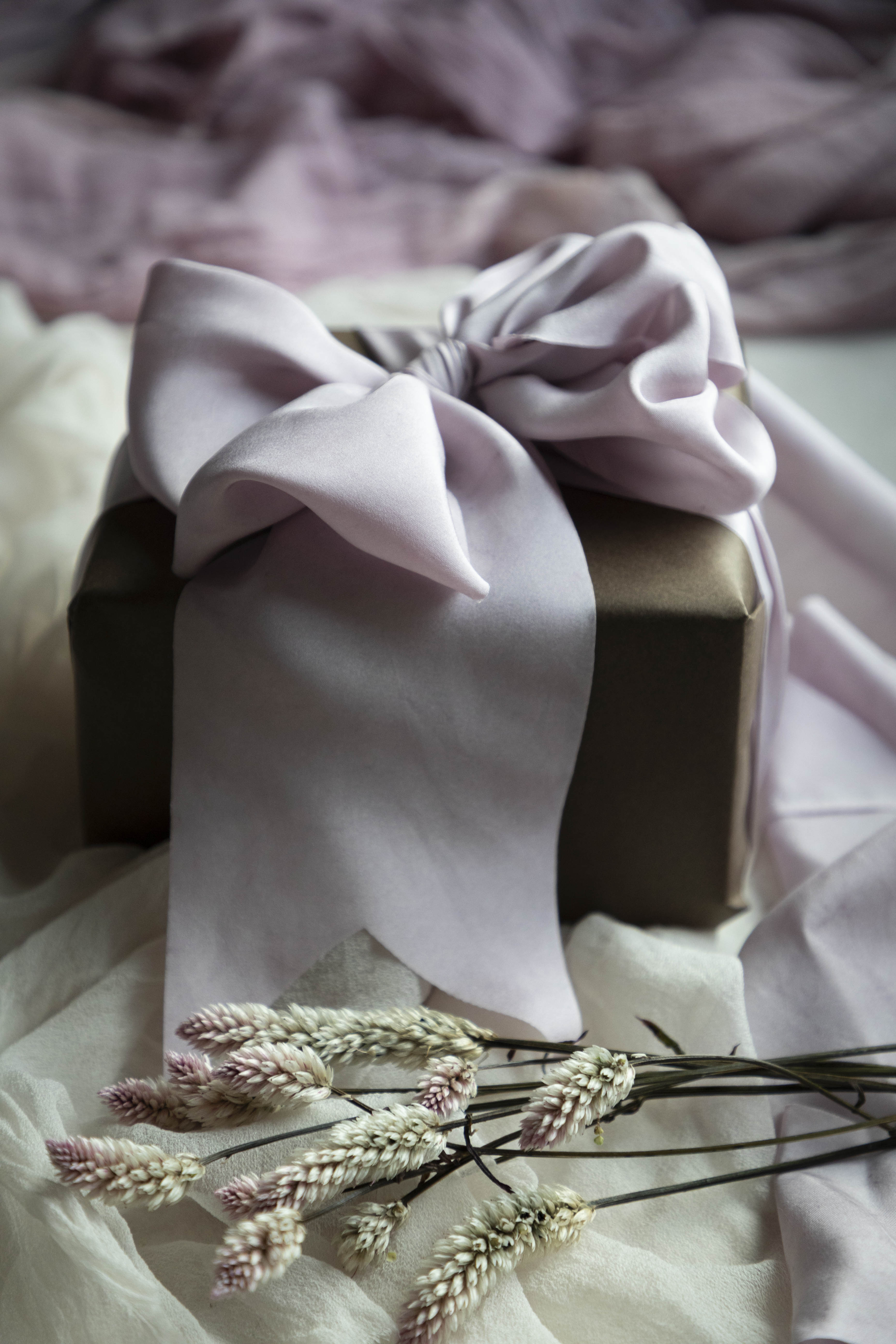 White silk velvet ribbon – Wisteria and Vine