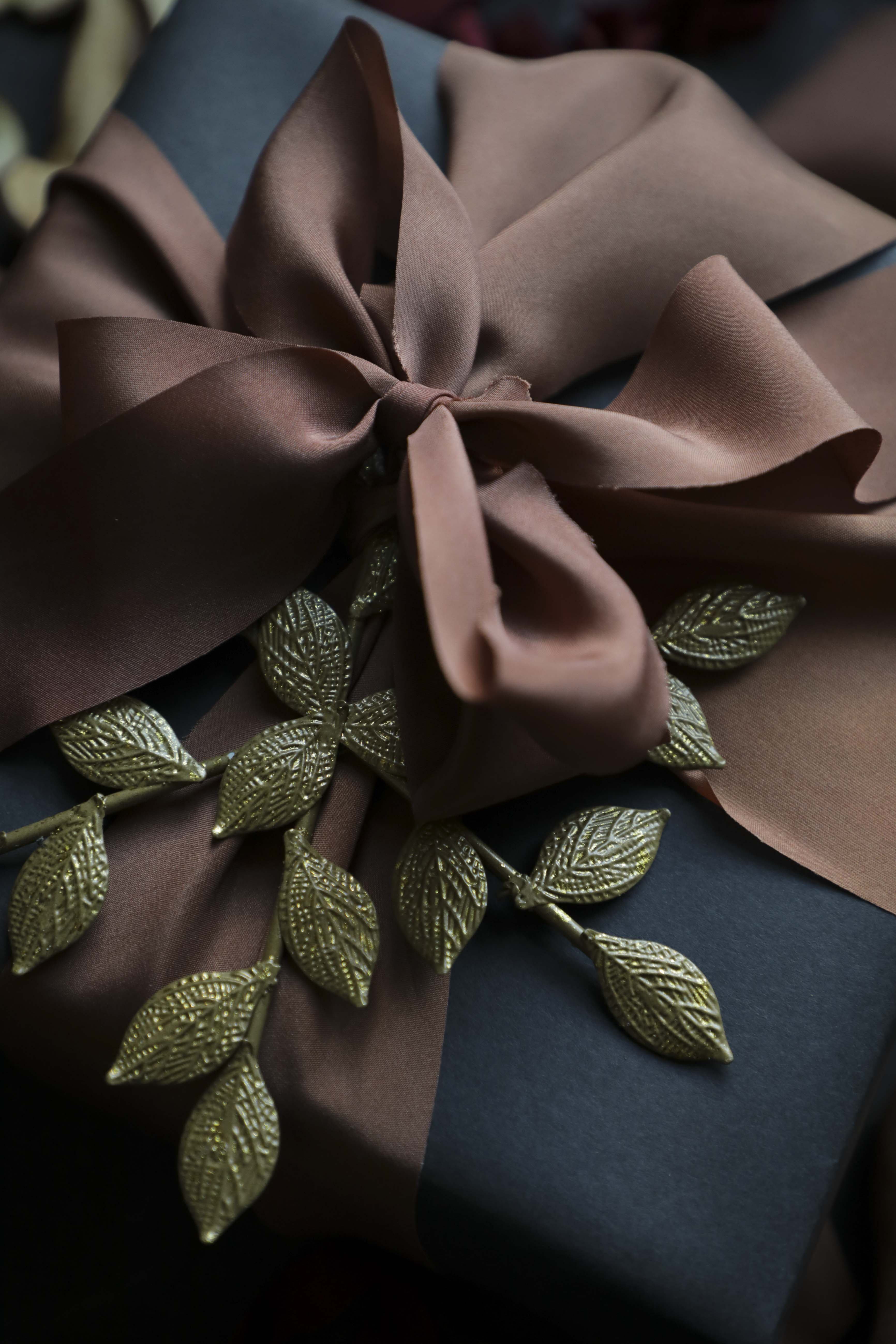 hand dyed slow color, natural color gift wrapping and bouquet ribbon