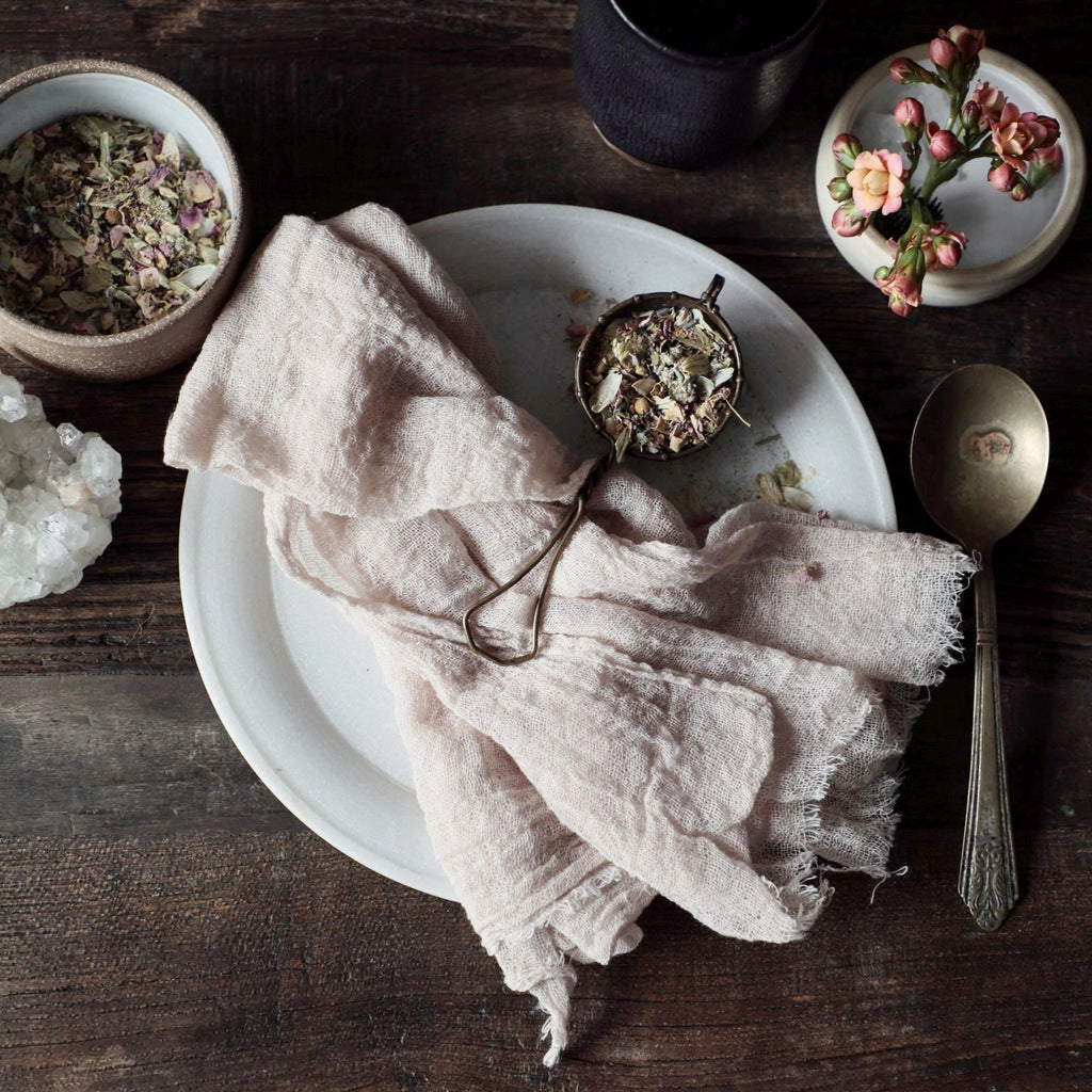 organic cotton napkins, plant dyed napkins, natural dyed napkins,