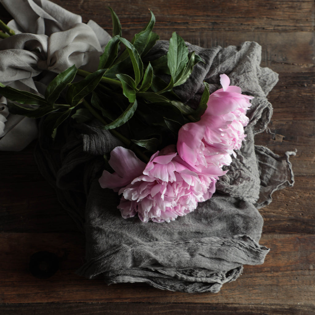 Silk & Willow plant dyed table linens. Napkins, organic cotton napkins. natural cotton napkins. Table setting. Charcoal 