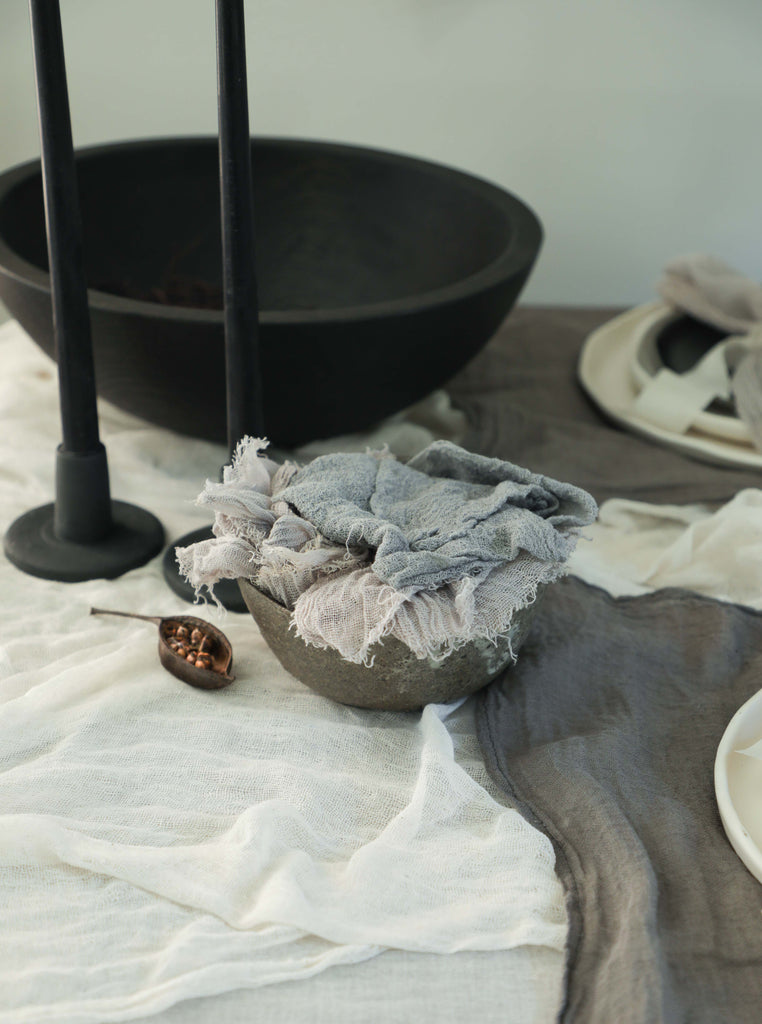 Natural table setting with Organic table linens