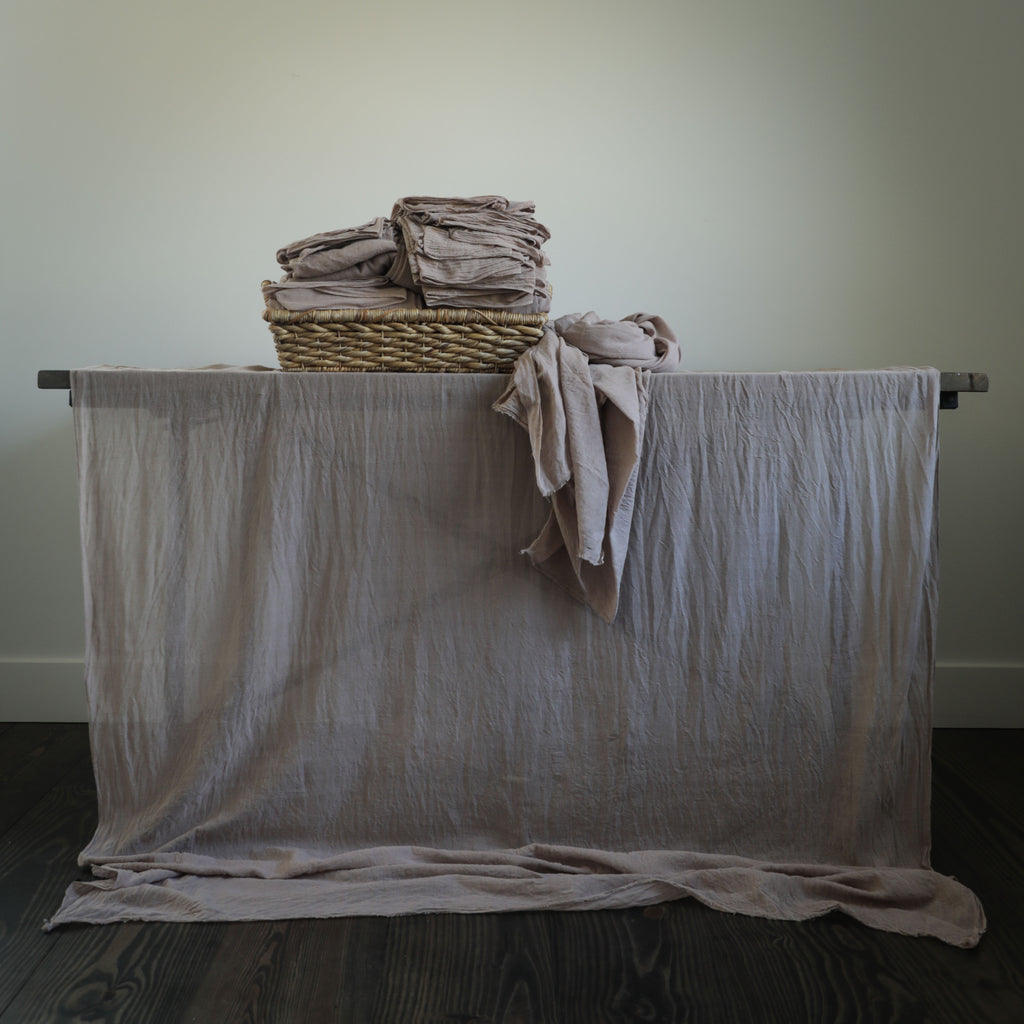 table decor for home entertaining, natural table linens, wedding table linens